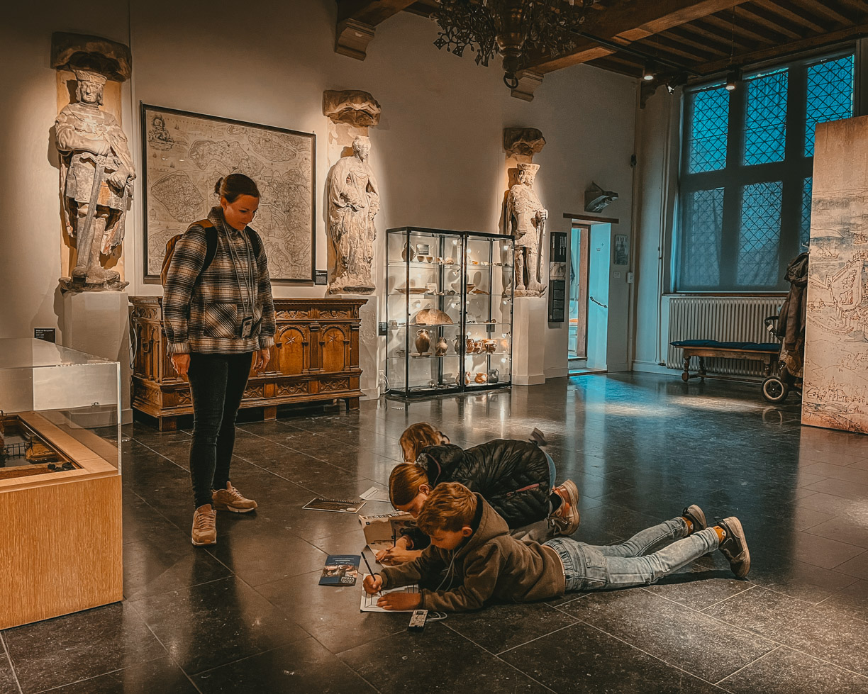 Tips Bezoek Museum Veere Schotse Huizen - NederlandsGlorie